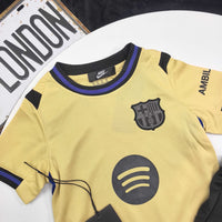Barcelona Lamine Yamal No.10 Football Kit