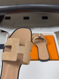 Oasis Sandals
