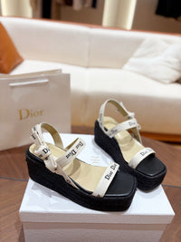 J'Adio Wedge Slides