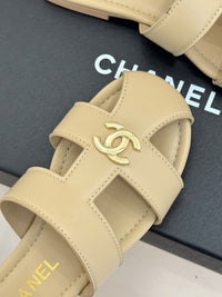 26M Leather Mules