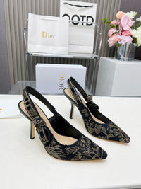 26S Slingback Pumps