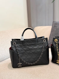 Pocket Tote Bag