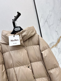 26S The Cube Down Puffer Coat