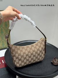 Lady Lunetta Small Shoulder Bag