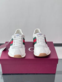 Tempo Sneakers