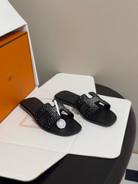 Oasis Sandals