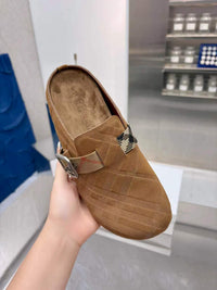 Urchin Clogs