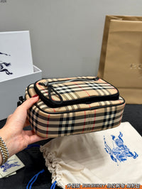 Vintage Check Crossbody