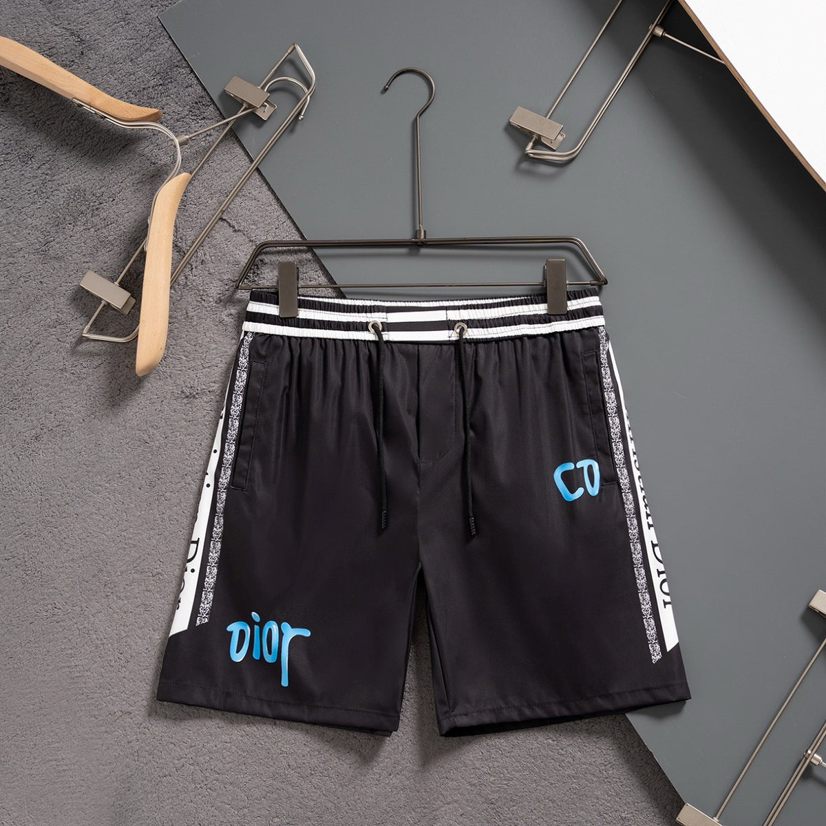 Logo Shorts