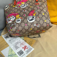 Supreme Tote