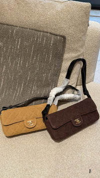 26S Flap Shoulder Bag
