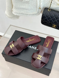 26M Leather Mules
