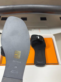 Oasis Sandals