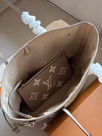 Neverfull MM Tote Bag