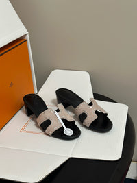 Oasis Sandals
