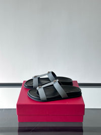Garavani VLogo Calf Leather Slides
