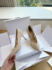 Adiorable Pumps