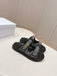 Dioract Sandals