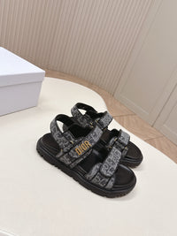 Dioract Sandals