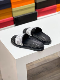 Dway Slides