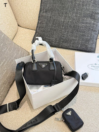 Re-Edition 2005 Nylon Bag