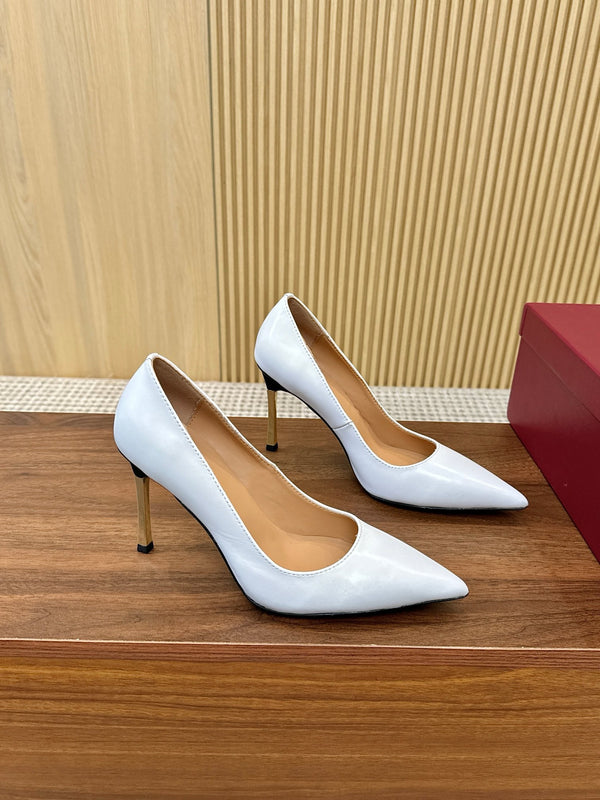 Bombshell Pumps