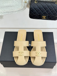 26M Leather Mules