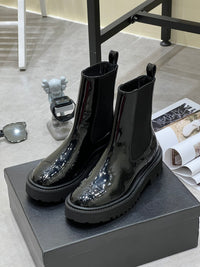 Chelsea Boots