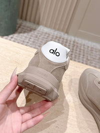 Low Top Sneakers