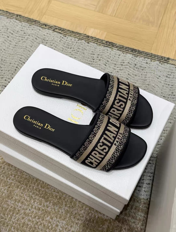 Dway Embroidered Logo Slide Sandals