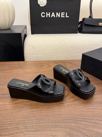 26S Platform Sandals
