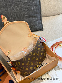 Saumur BB Bag