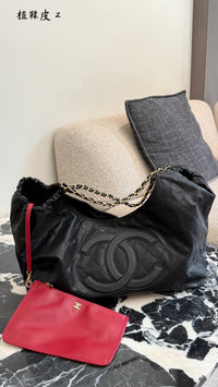26B Hobo Bag