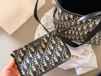 Médaillon Bucket Bag