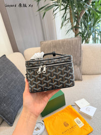 Muse Mini Vanity Case