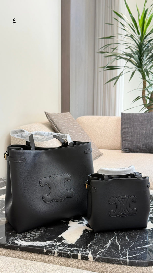 Cuir Triomphe Tote