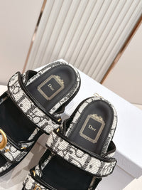 Dioract Sandals