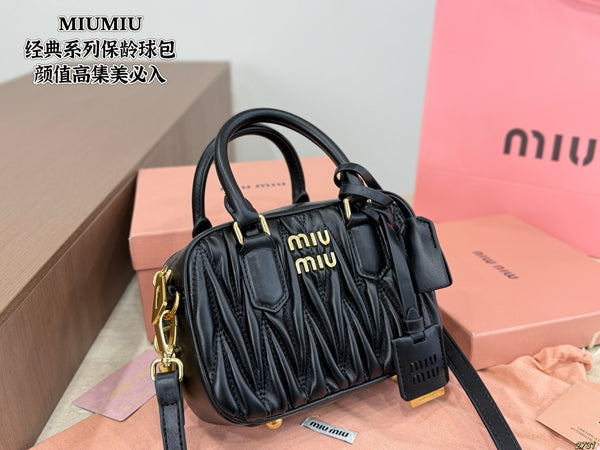 Arcadie Top Handle Bag