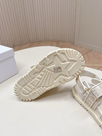 Dioract Sandals