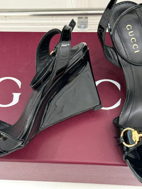 Donna Wedge Sandals