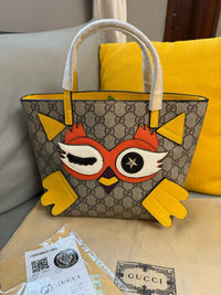 Supreme Tote