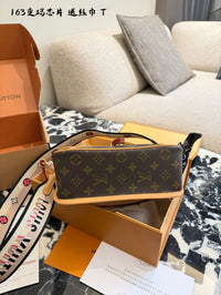 Diane Satchel