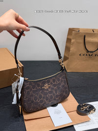 Teri Shoulder Bag