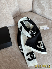 Logo Scarf