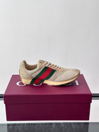 Tempo Sneakers