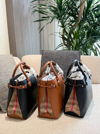 Banner Tote Calfskin