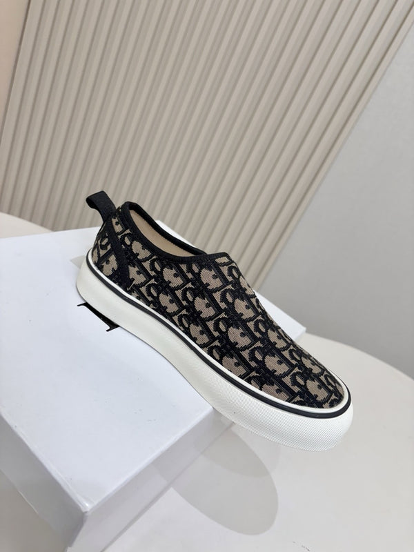 Saltwind Slip-On Sneakers