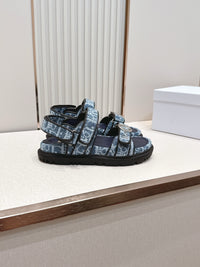 Dioract Sandals