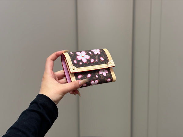 TM Victorine Wallet