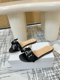 J'Adior Slides